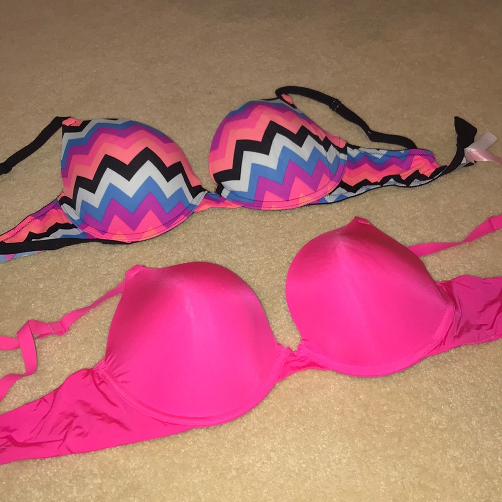 Victoria’s Secret bras